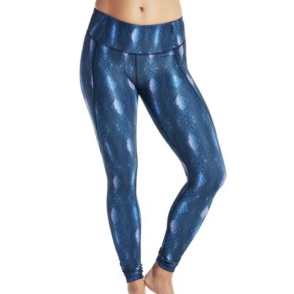 CALIA by Carrie Underwood Pants - Calia By Carrie Underwood Leggings Essential Print Ruched Bottom Mid Rise